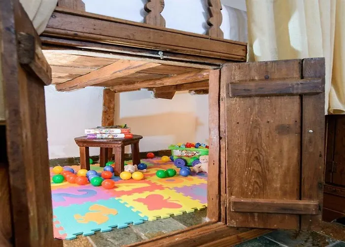 Nyaraló Arch Fánesz