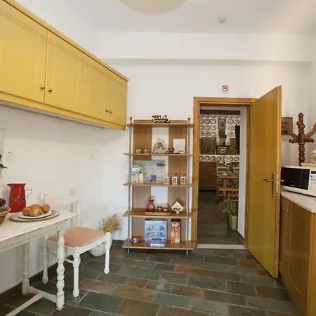 Arch Dom wakacyjny Fánai