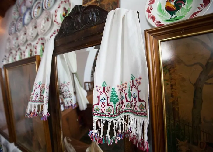 Arch Semesterbostad Fánai